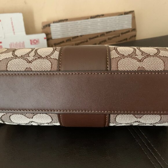 Coach CU989 Nolita Barrel Bag NWT PRICE FIRM - Picture 3 of 4